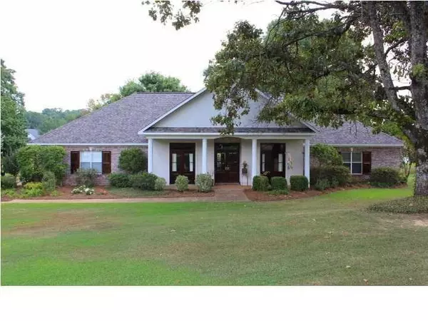 505 Merganser Trail, Clinton, MS 39056