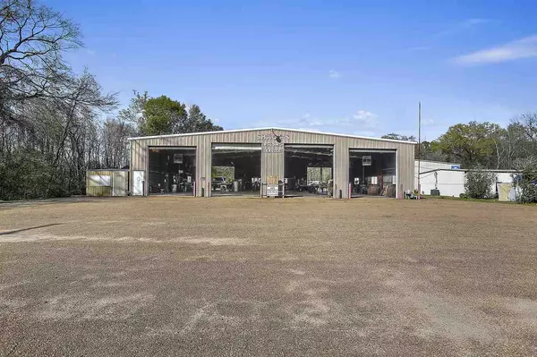 Flowood, MS 39232,1260 Old Brandon Road