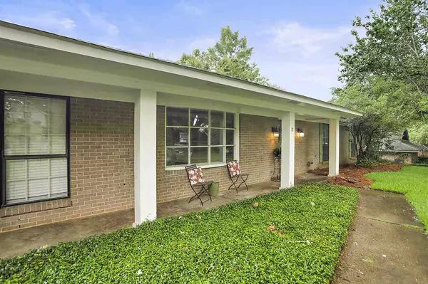 Brandon, MS 39042,17 Grove Hill Place