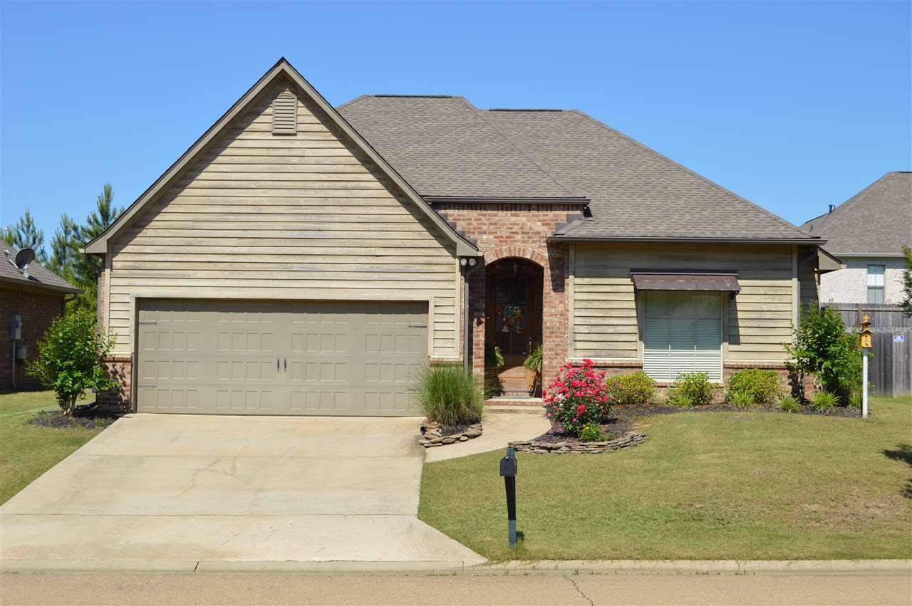 892 Willow Grande Circle, Brandon, MS 39047