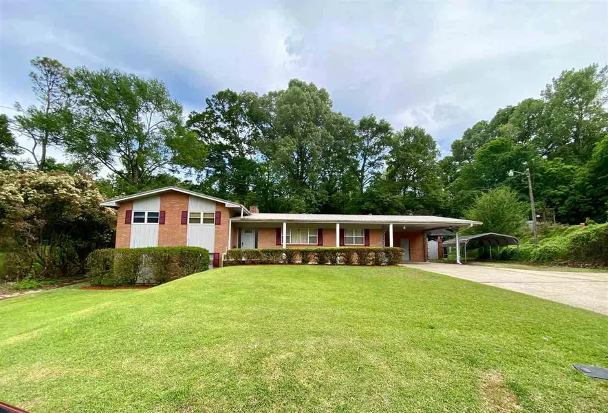 139 Mcauley Drive, Vicksburg, MS 39183