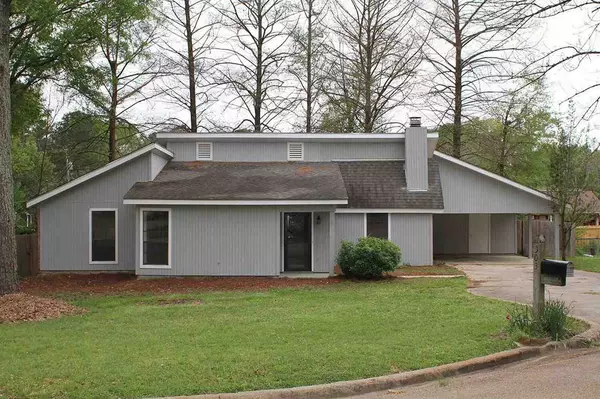 303 Pear Orchard Place, Ridgeland, MS 39157