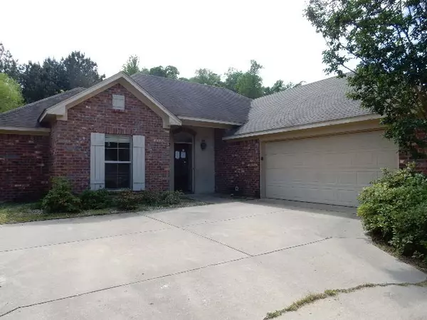 Brandon, MS 39047,320 Azalea Court