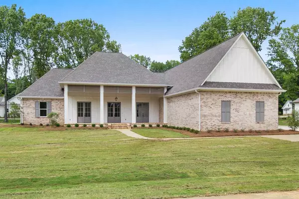 210 Oakside Trail, Madison, MS 39110