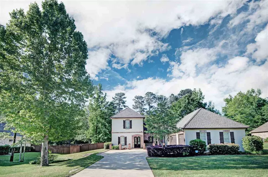 104 Lineage Lane, Flowood, MS 39232