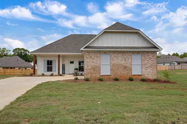 807 Barrington Court, Brandon, MS 39042