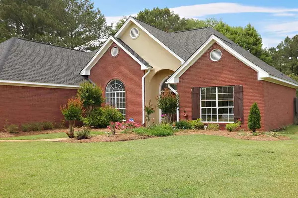 Raymond, MS 39154,109 Foxton Drive