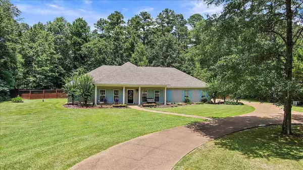 Brandon, MS 39042,148 Dominion Parkway