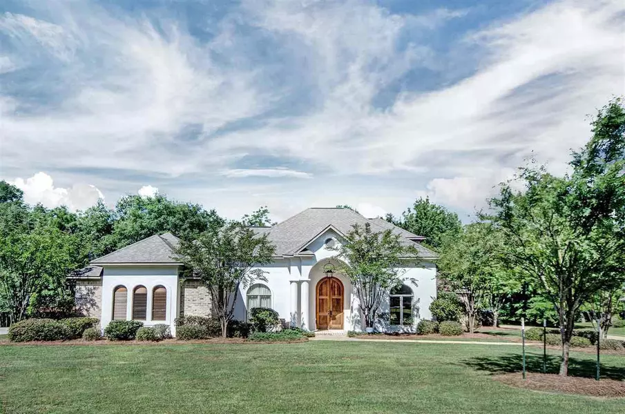 110 Oakridge Trail, Flowood, MS 39232