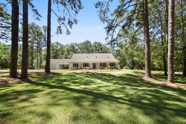 Brandon, MS 39047,7 Dogwood Lane