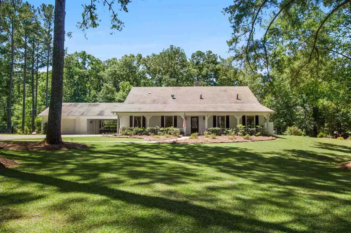 Brandon, MS 39047,7 Dogwood Lane