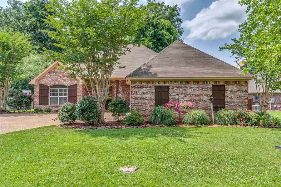 243 E Pinebrook Drive, Brandon, MS 39047