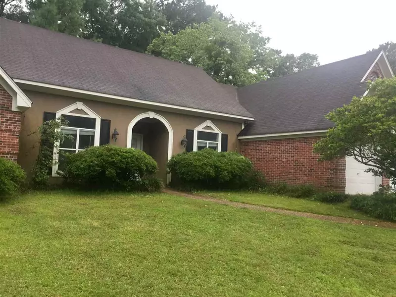 321 Autumn Crest Drive, Ridgeland, MS 39157