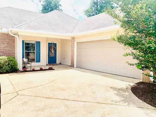 Brandon, MS 39047,418 Pinebrook Circle