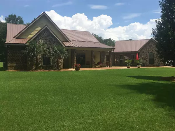 741 Old Natchez Trace Road, Canton, MS 39046