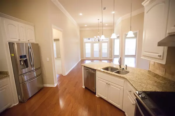 Ridgeland, MS 39157,704 Versailles Drive