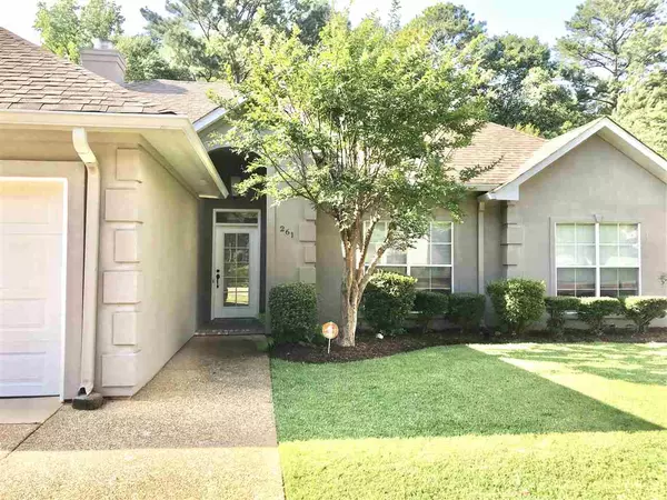 Brandon, MS 39047,261 Azalea Court