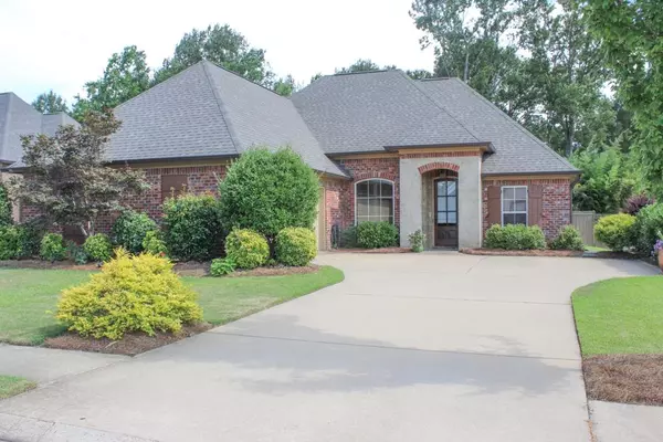 111 Stillhouse Creek Drive, Madison, MS 39110