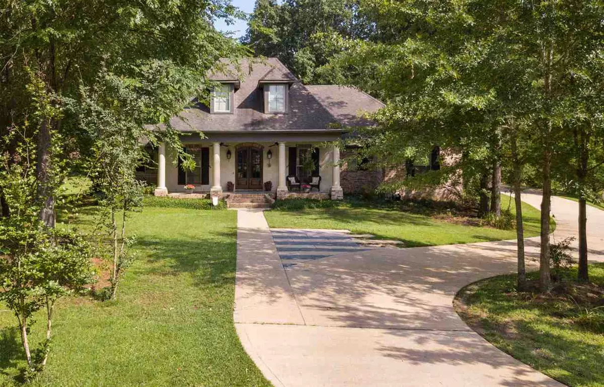 Madison, MS 39110,102 Wildwood Drive