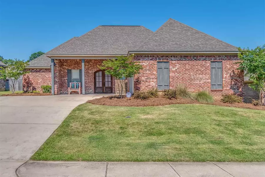 219 Bellamy Court, Flowood, MS 39232