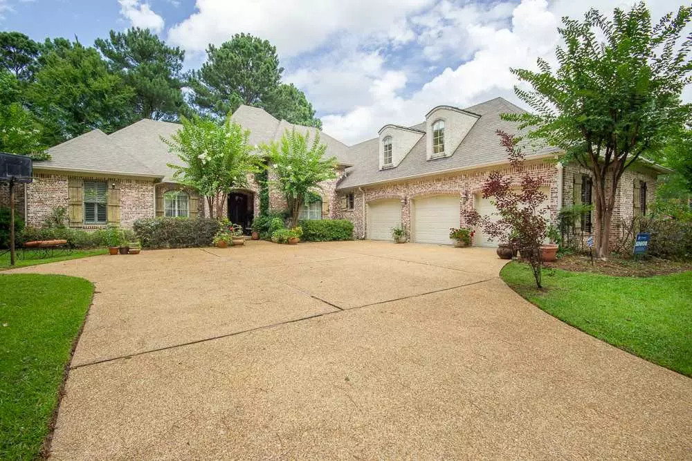 Madison, MS 39110,208 Autumn Brook Court