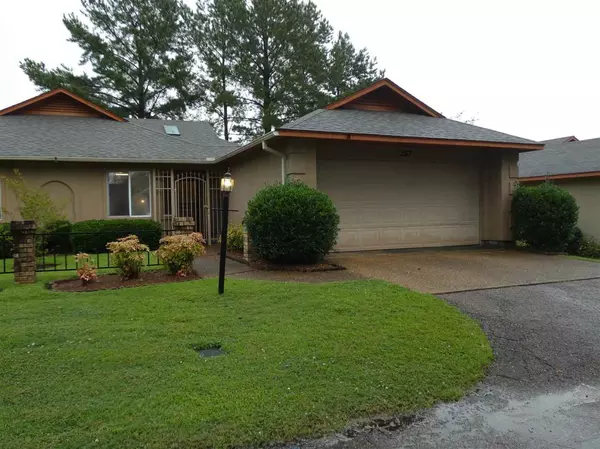 357 E Cascades Circle, Clinton, MS 39056