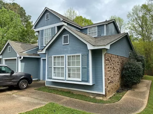 138 Amberwood Drive, Clinton, MS 39056