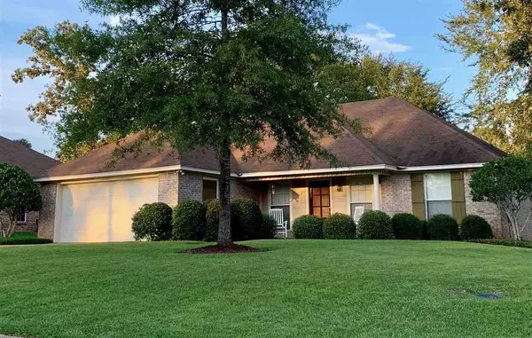 809 Bent Oak Drive, Pearl, MS 39208