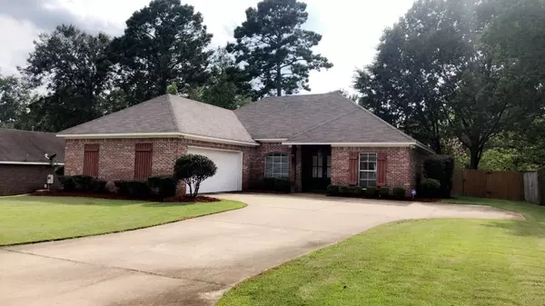 206 Pinevale Street, Flowood, MS 39232