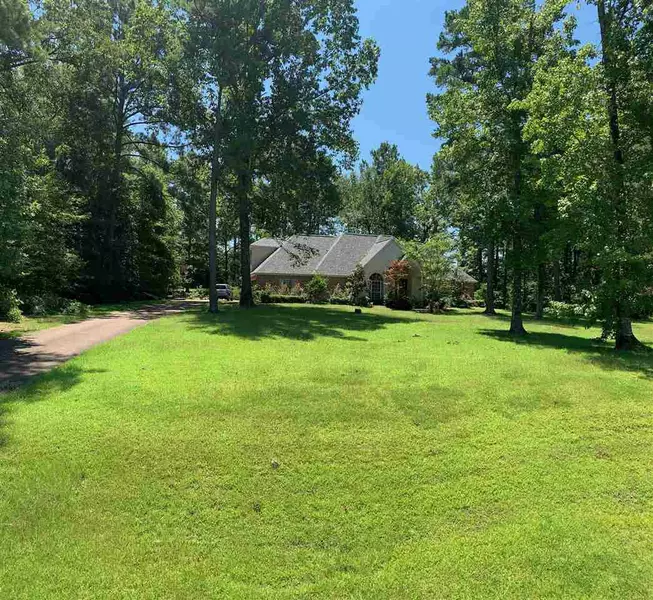 125 White Tail Boulevard, Florence, MS 39073