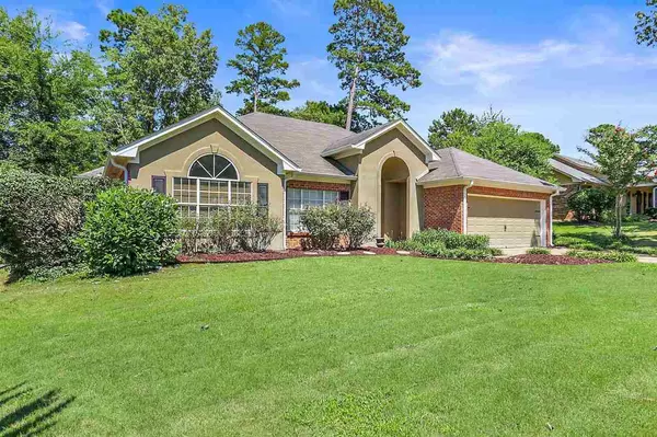 312 Woodlands Drive, Brandon, MS 39047