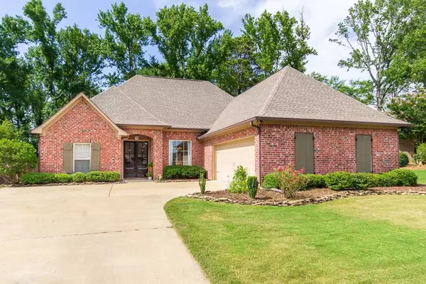 140 Stillhouse Creek, Madison, MS 39110