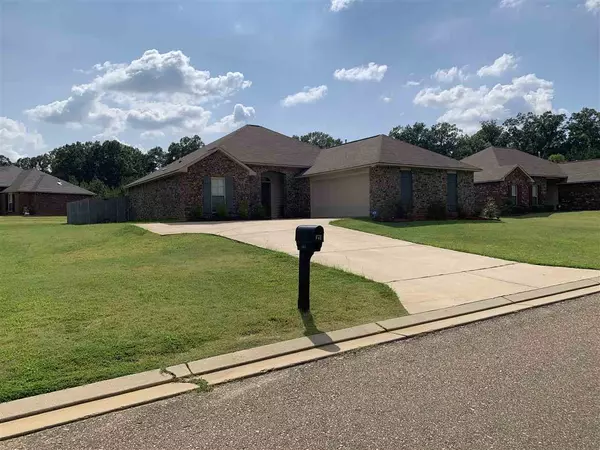 401 Bald Cypress Cove, Terry, MS 39170