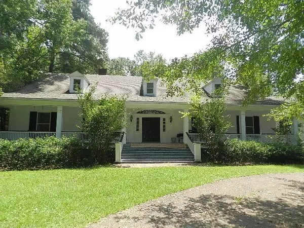 102 Quail Hollow Drive, Brandon, MS 39047