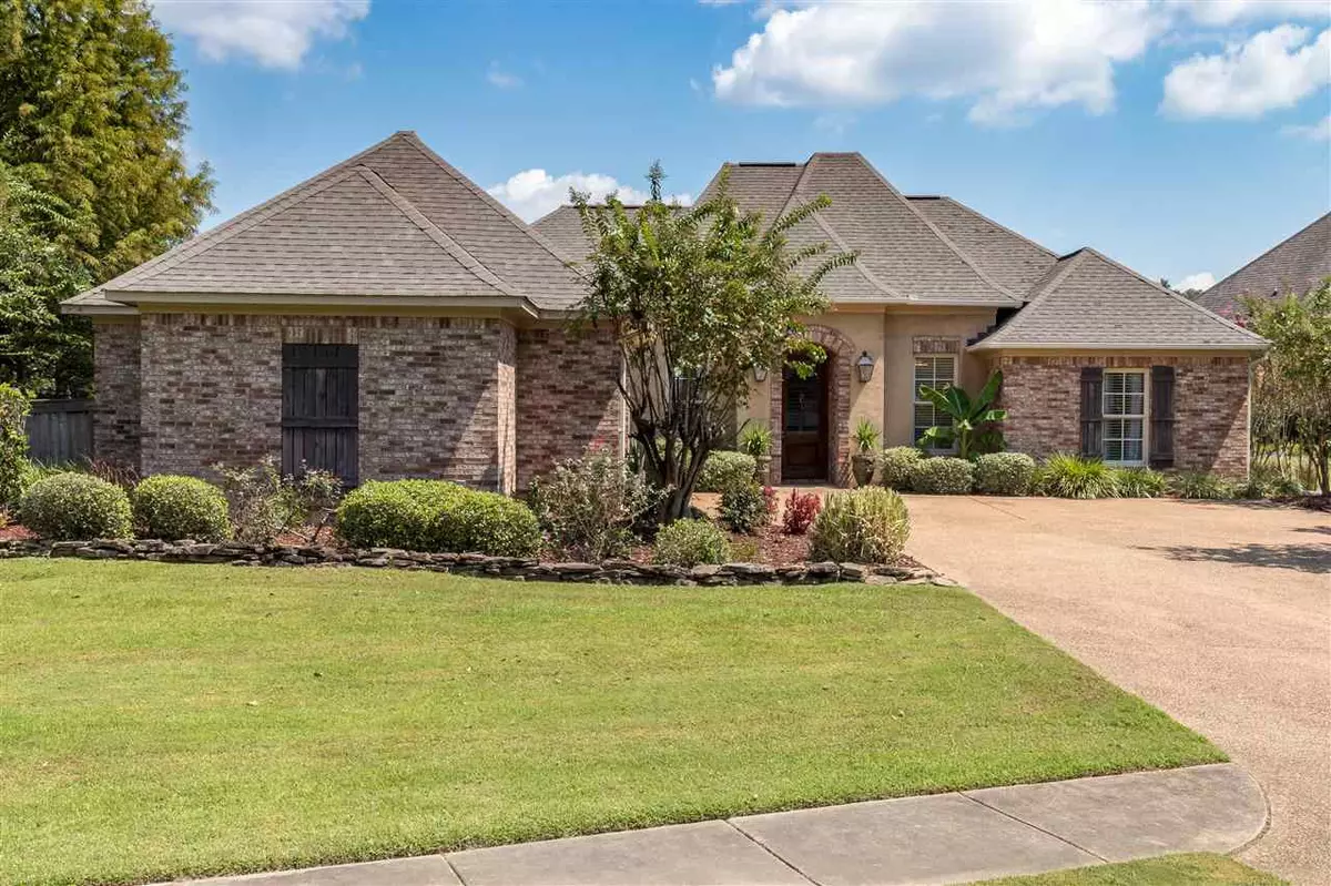 Brandon, MS 39047,221 Oakville Circle