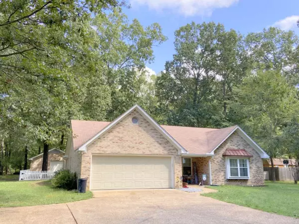 222 Shady Lane, Richland, MS 39218