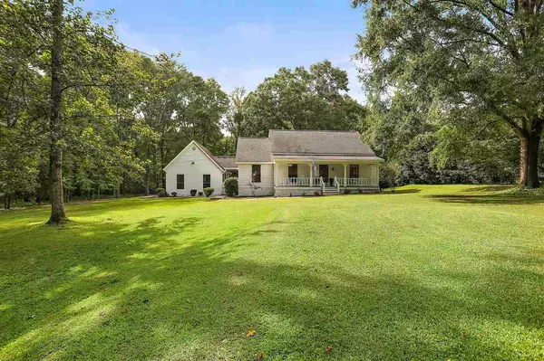 Clinton, MS 39056,219 Saddlewood Lane