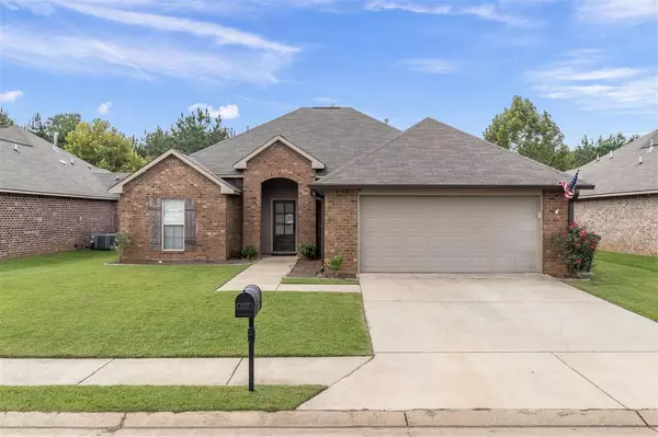 210 Barrington Cove, Florence, MS 39073