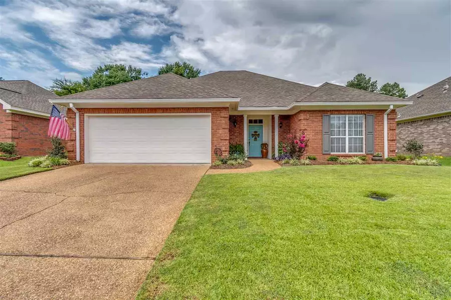 353 Garden Drive, Brandon, MS 39042