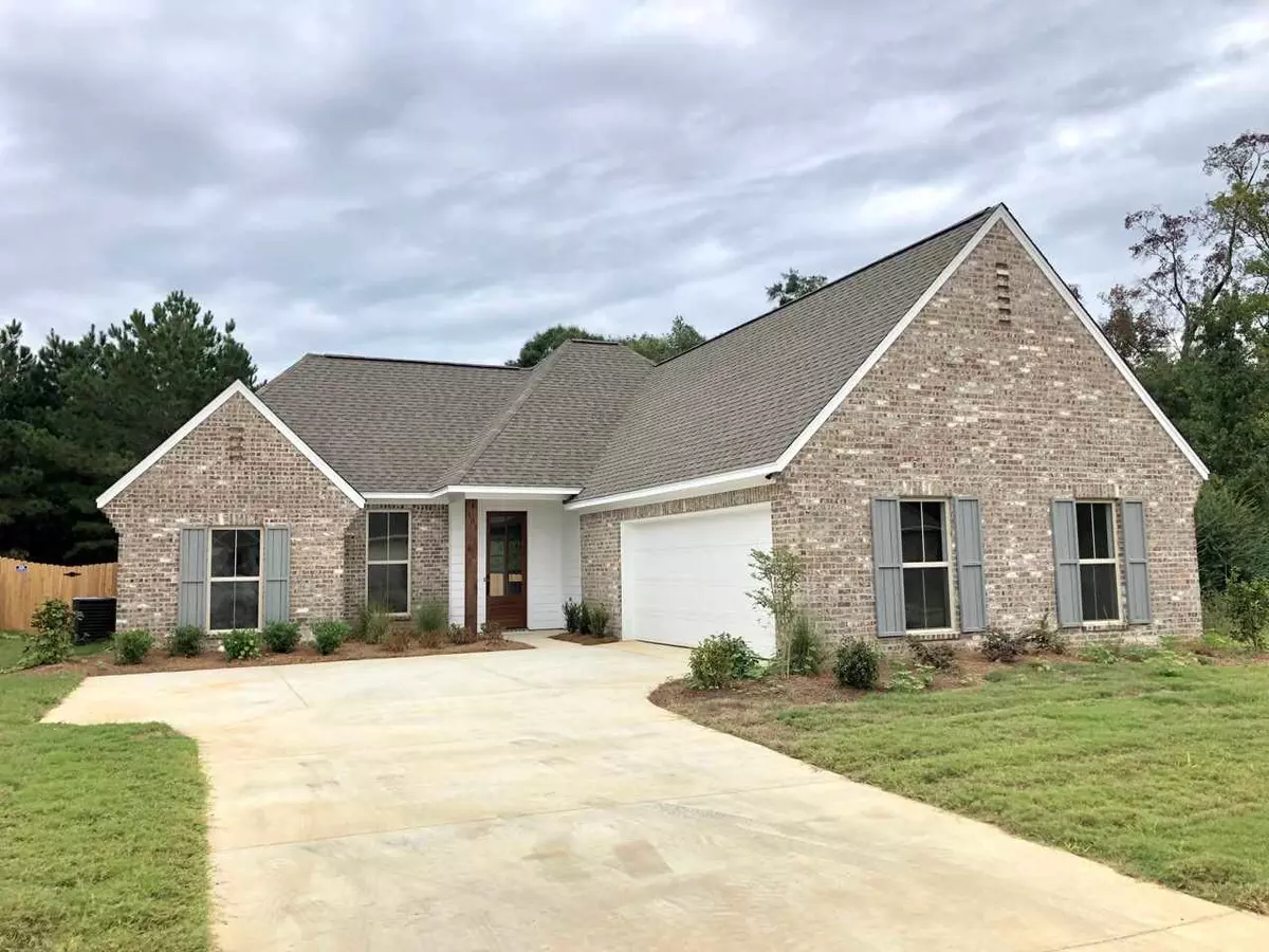 Canton, MS 39046,308 Buttonwood Lane