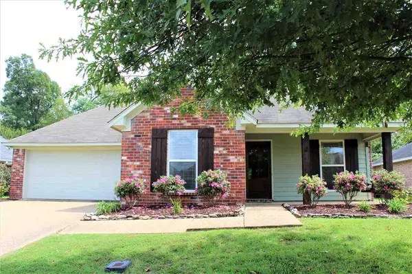 108 W Pinebrook Drive, Brandon, MS 39047