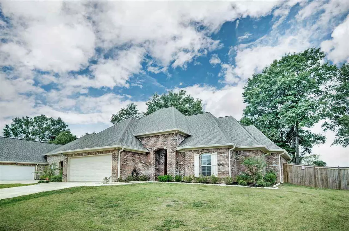 Canton, MS 39046,148 Sweetbriar Circle