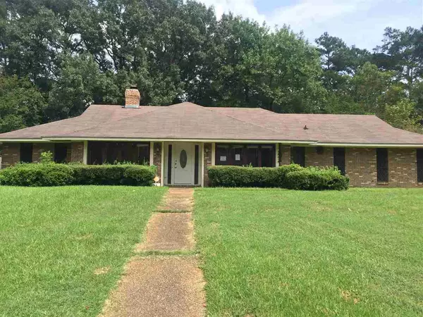 5226 Brookleigh Drive, Jackson, MS 39272