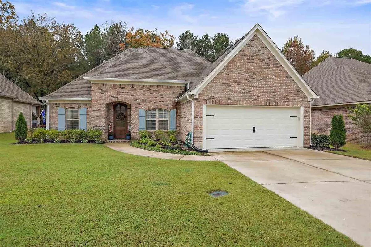 Brandon, MS 39047,925 Willow Grande Circle