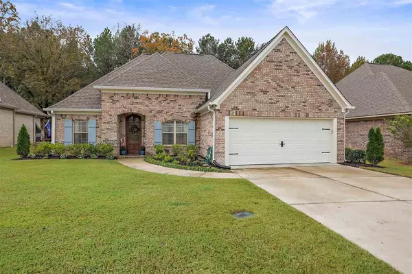 925 Willow Grande Circle, Brandon, MS 39047