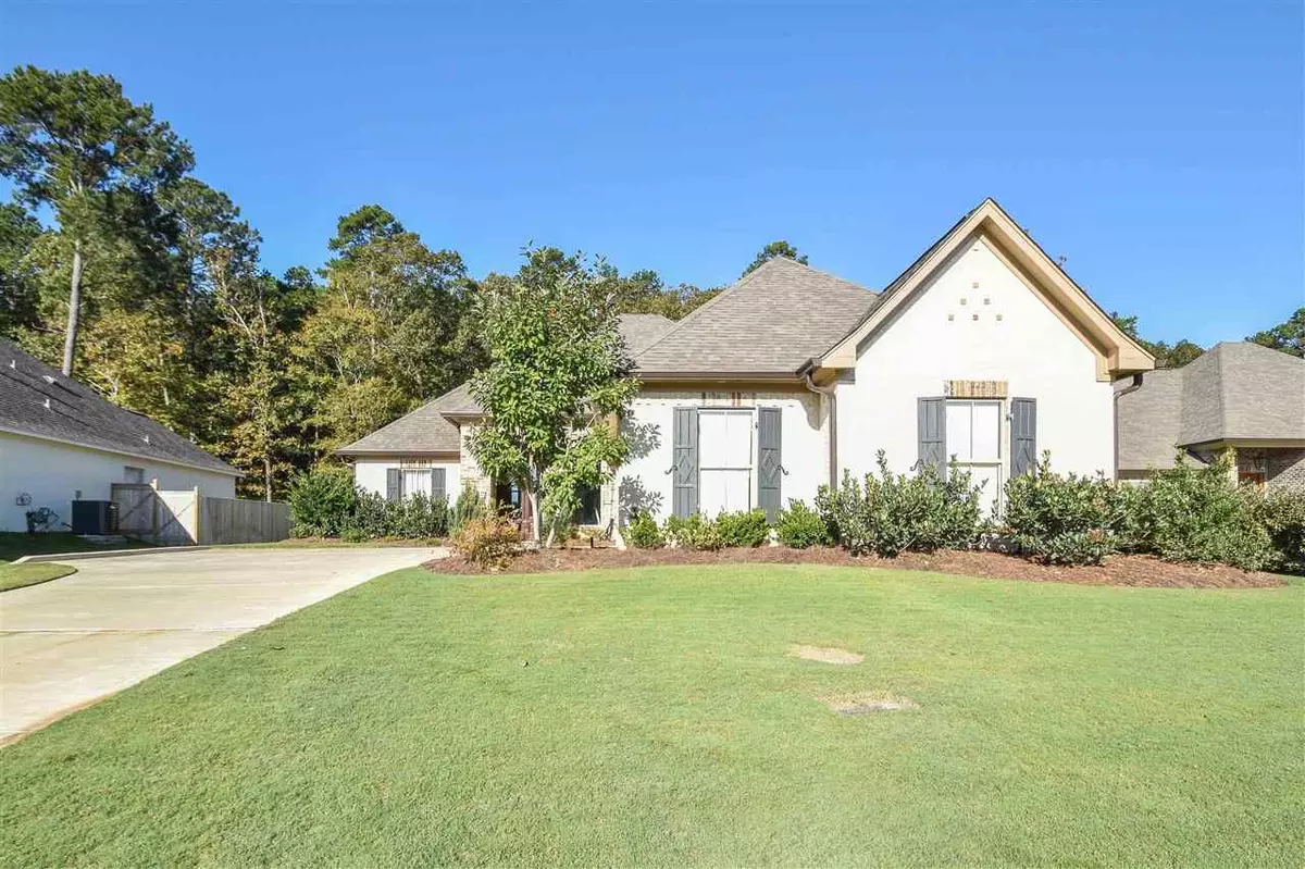 Flowood, MS 39232,135 Longleaf Way