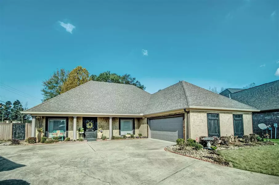 103 Elizabeth Drive, Brandon, MS 39042