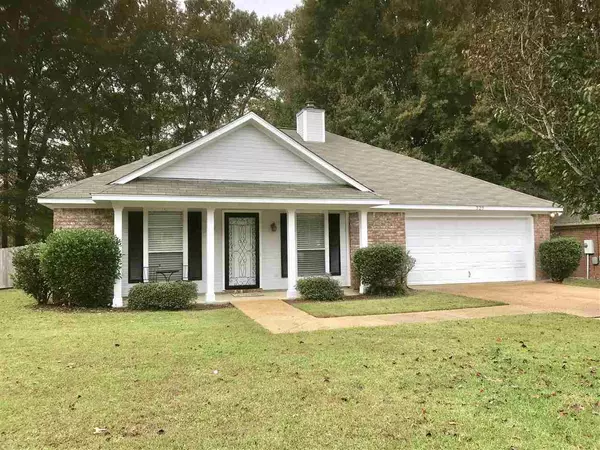 329 White Oak Drive, Brandon, MS 39047