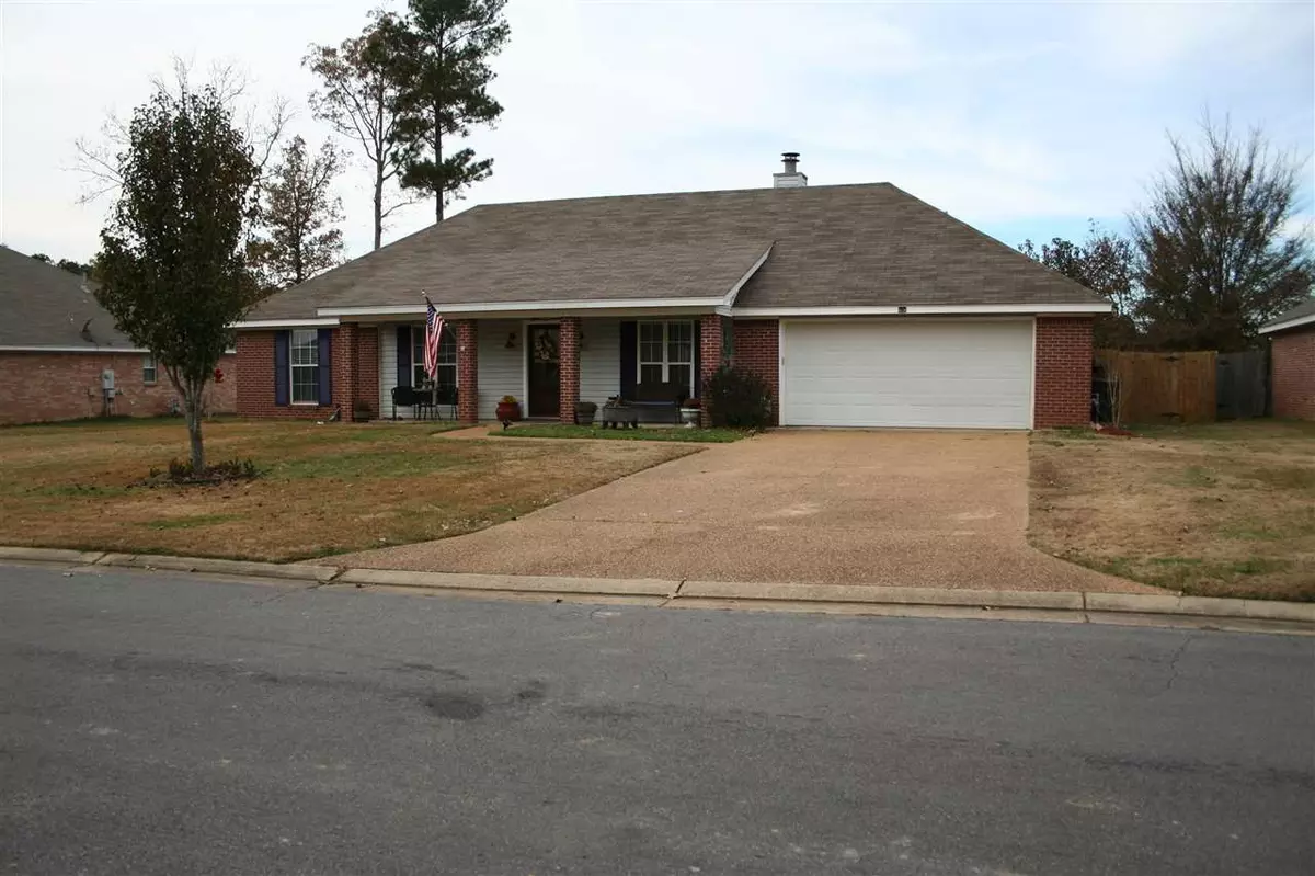 Pearl, MS 39208,452 Oaklawn Drive