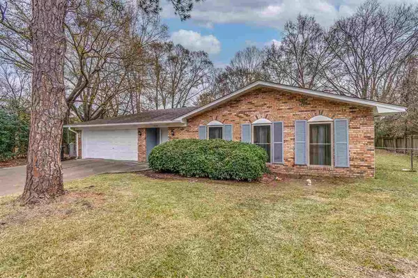 5740 Beechcrest Court, Jackson, MS 39211